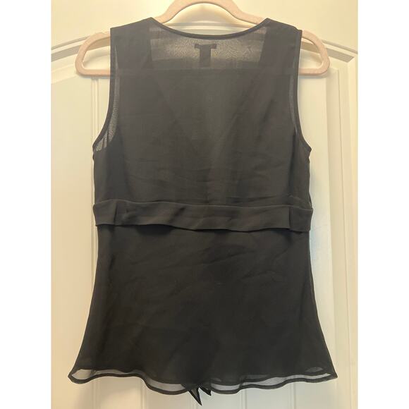 NWT Old Navy Women’s Perfect Fit Sheer Sleeveless V-Neck Blouse Top Size M Black - Picture 4 of 4